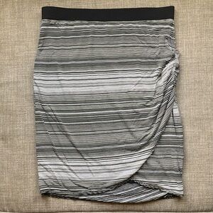 Orb Soft Midi Faux Wrap Skirt Black and White Rutched Hippy M